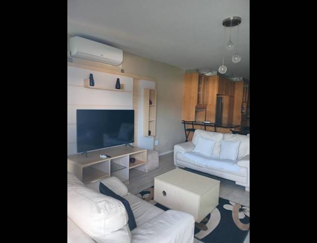 4 BEDROOM PROPERTY TO RENT IN MEER EN SEE